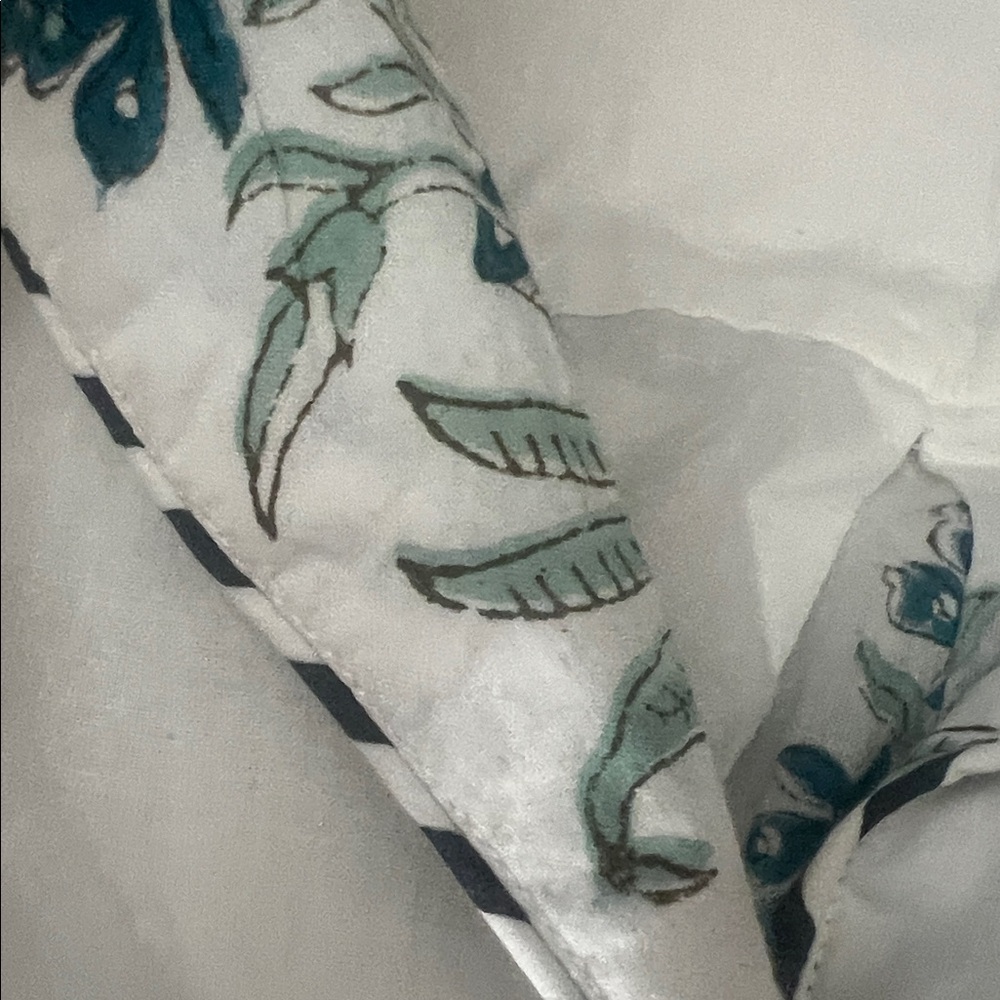 White Pajama Top with Embroidered Details - Picture 3 of 6